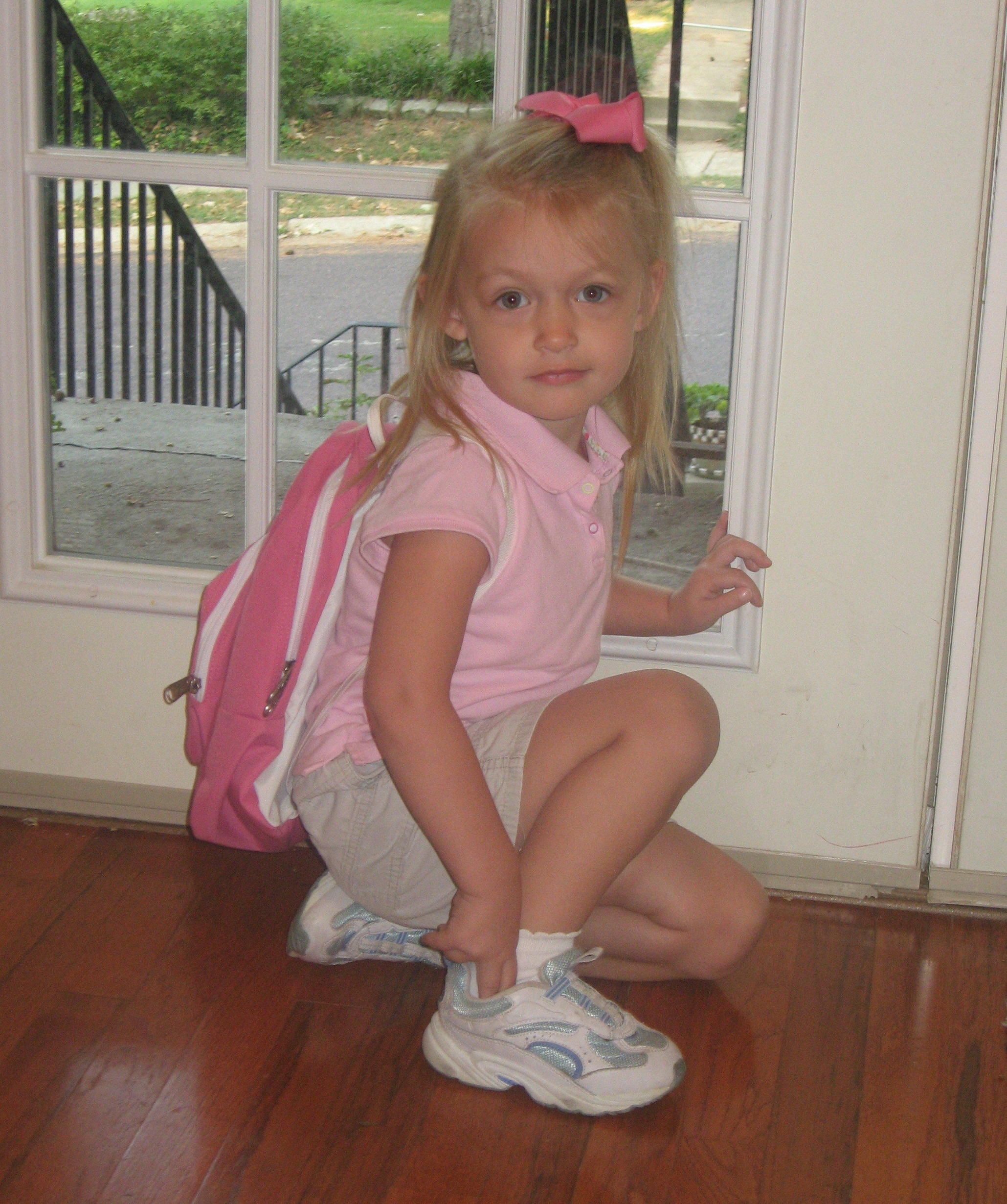 2007_08_28 Cates 1st day of preschool.jpg